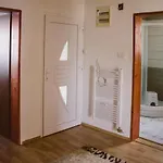 Golden House * Σαράγεβο