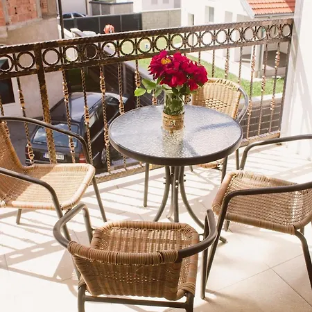 Villa Golden House *